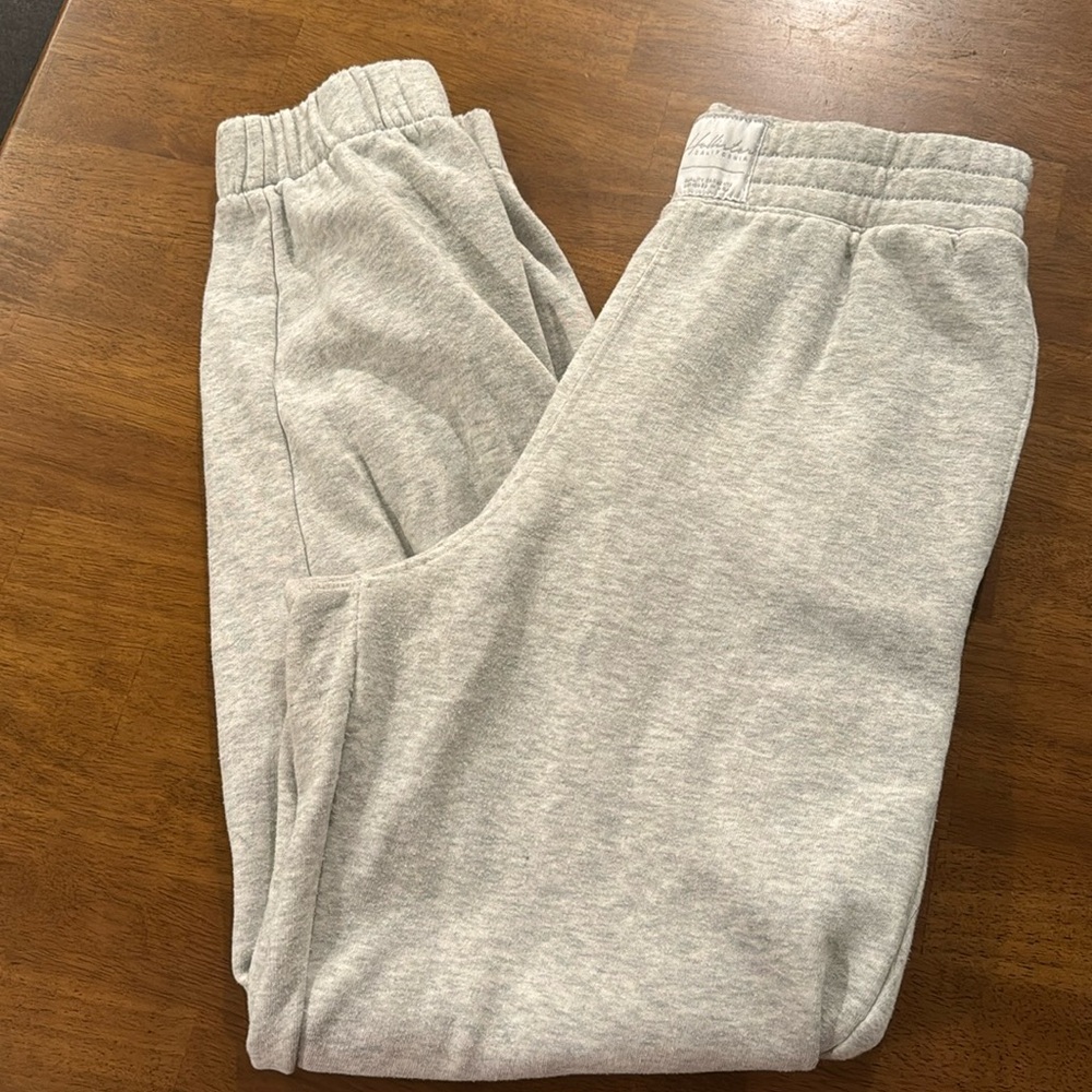 Women’s Hollister ultra high-rise joggers